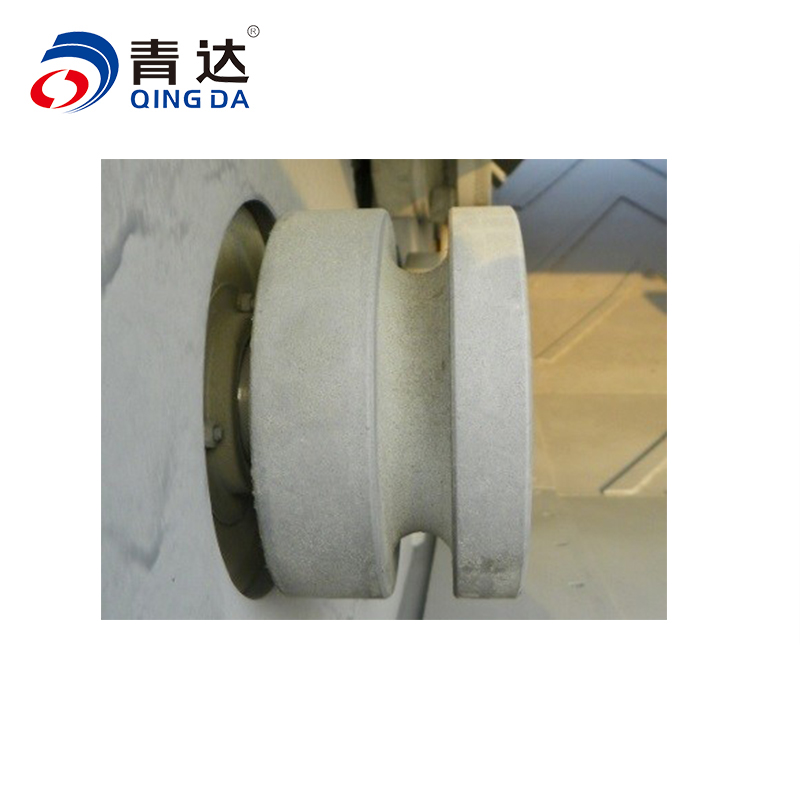 【青岛达能环保设备股份有限公司】网带干渣机清扫托轮GDJJ-GWS14.9B